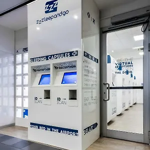 Zzzleepandgo Bgy Capsulehotel